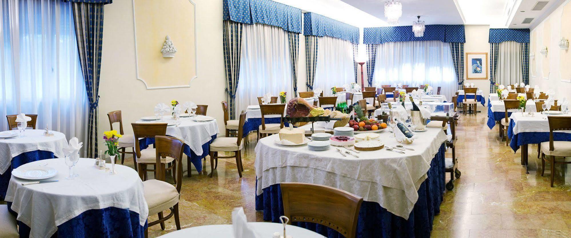 Hotel Beatrice Эсте Экстерьер фото